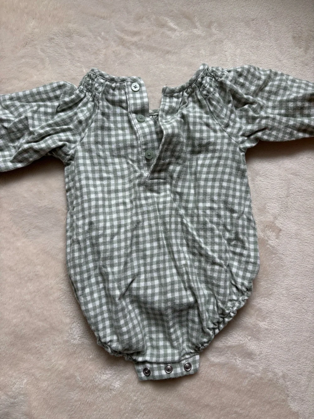 Long-Sleeve Baby Carter's Green Gingham Bubble Romper one-piece 3M EUC